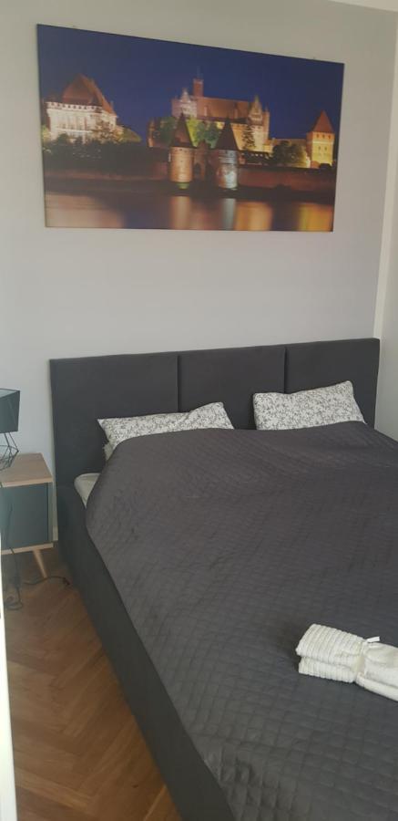 Apartament U Kasi Z Widokiem Na Zamek Malborski Apartment Malbork Bagian luar foto