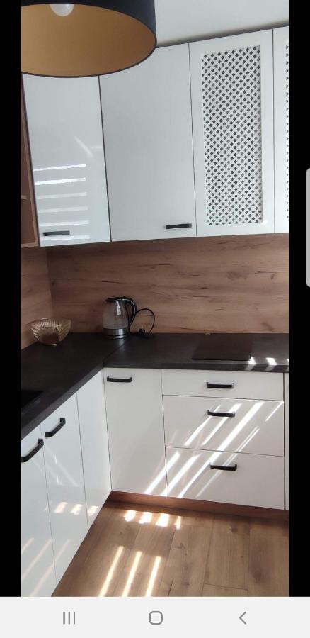 Apartament U Kasi Z Widokiem Na Zamek Malborski Apartment Malbork Bagian luar foto