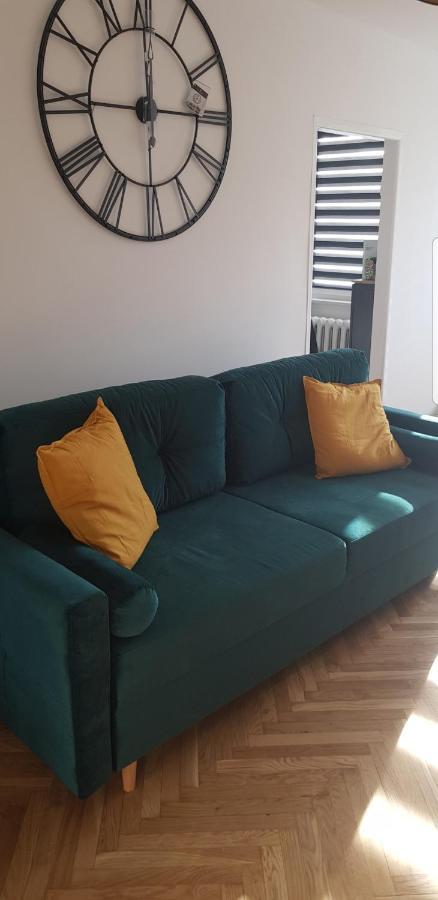 Apartament U Kasi Z Widokiem Na Zamek Malborski Apartment Malbork Bagian luar foto