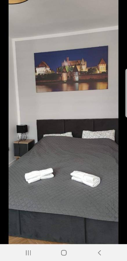 Apartament U Kasi Z Widokiem Na Zamek Malborski Apartment Malbork Bagian luar foto